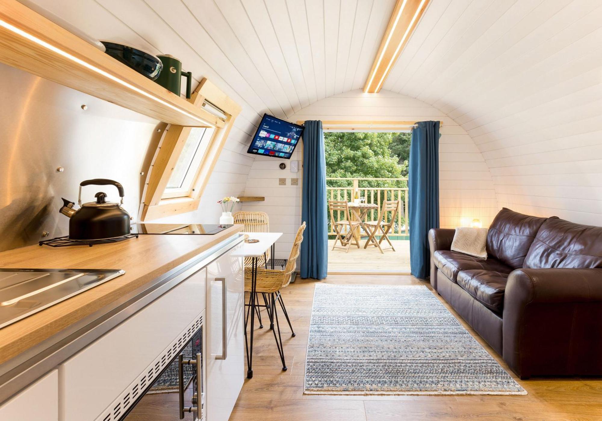 Spectacular Mountain View Ecopod Newtonmore Exterior foto