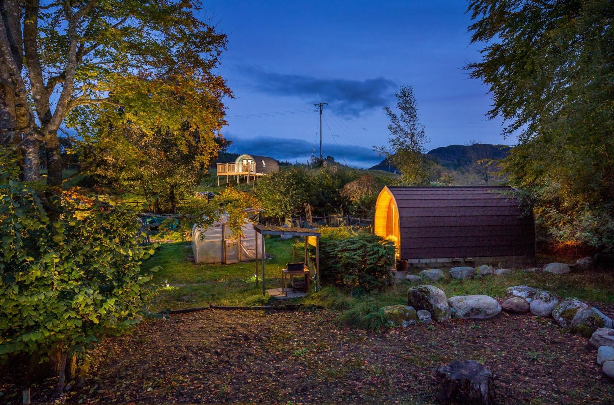 Spectacular Mountain View Ecopod Newtonmore Exterior foto